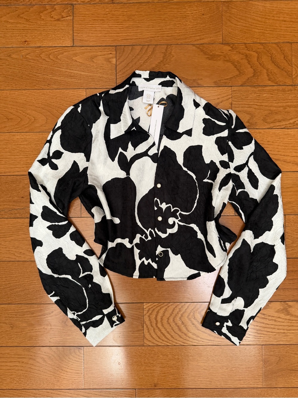 House of Harlow 1960 Black and White Floral Button-Down Shirt